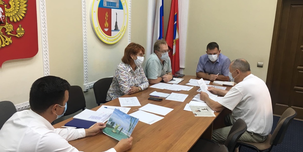 Глава Ленинского муниципального округа провёл личный приём граждан 