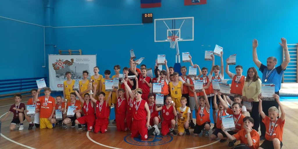 Соревнования Ленинского муниципального округа по баскетболу, приуроченные ко Дню Великой Победы!