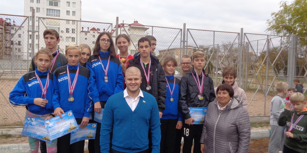 В Ленинском муниципальном округе состоялись ежегодные спортивные соревнования по легкой атлетике 