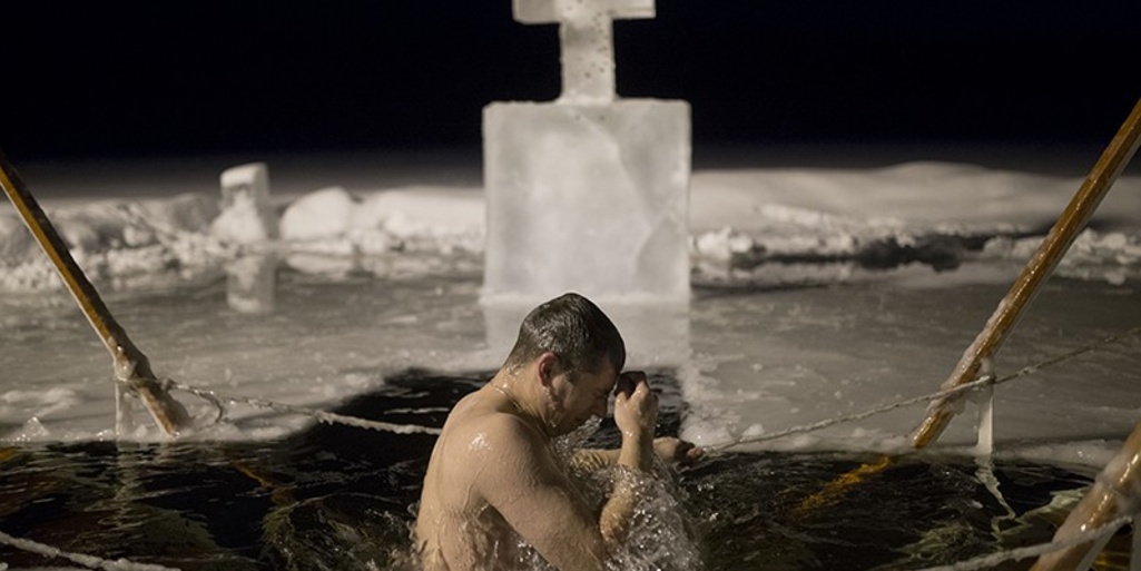 Где в Севастополе купаться на Крещение
