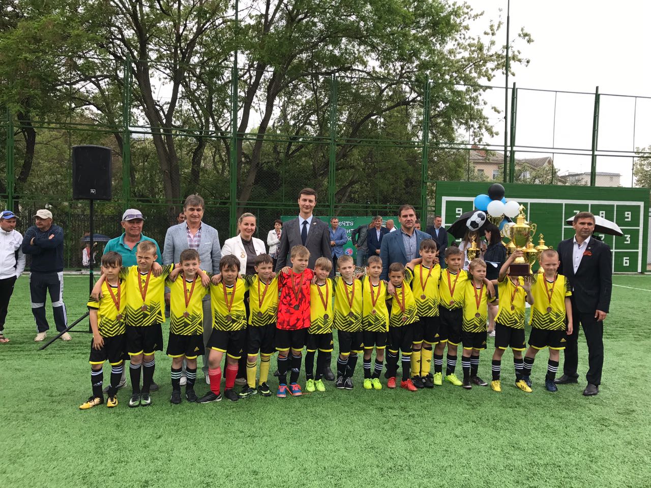 Открытый Кубок Победы по футболу состоялся с 4 мая по 8 мая 2018 года 