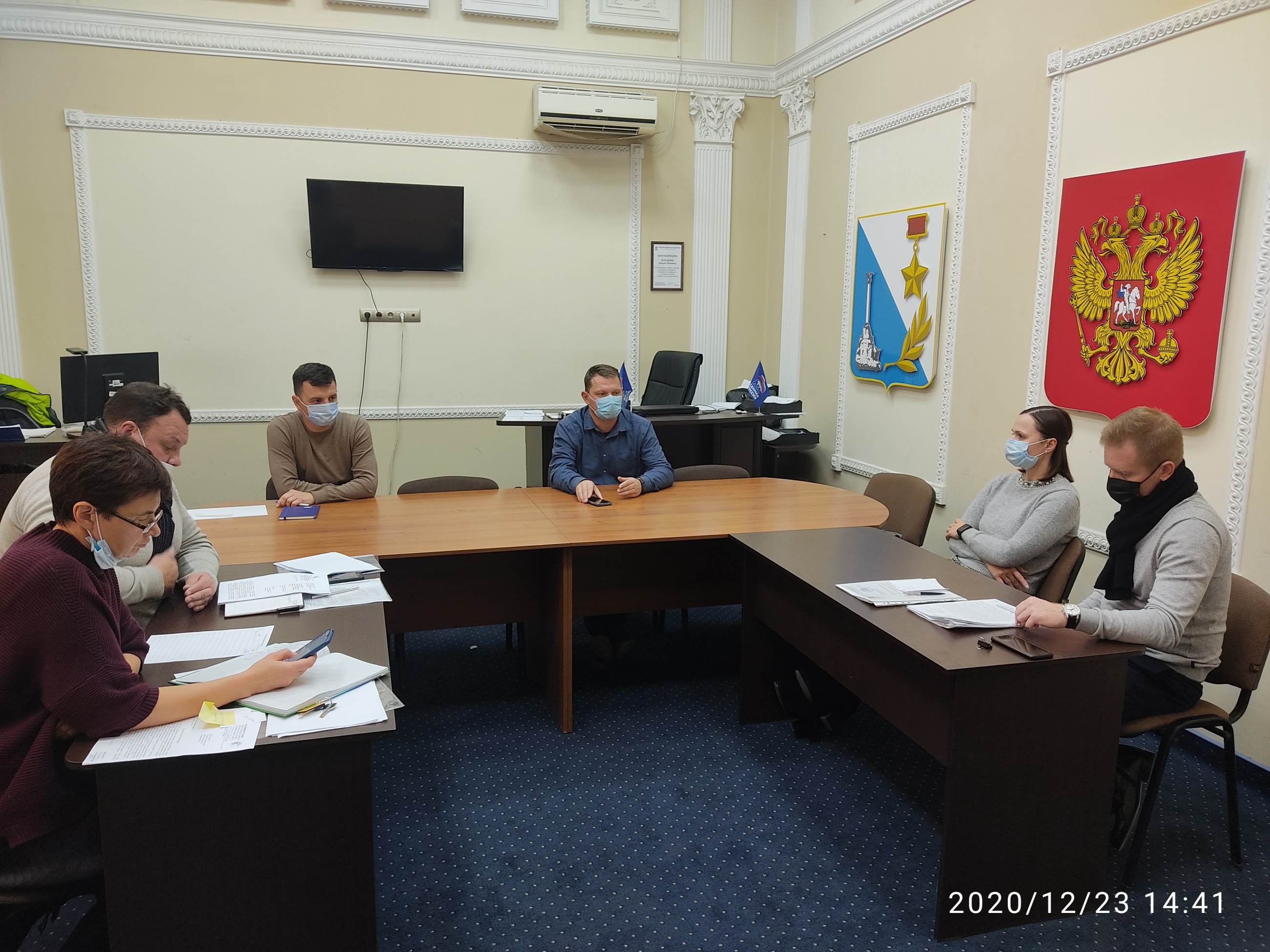 В Совете состоялось совещание по дорогам Ленинского округа